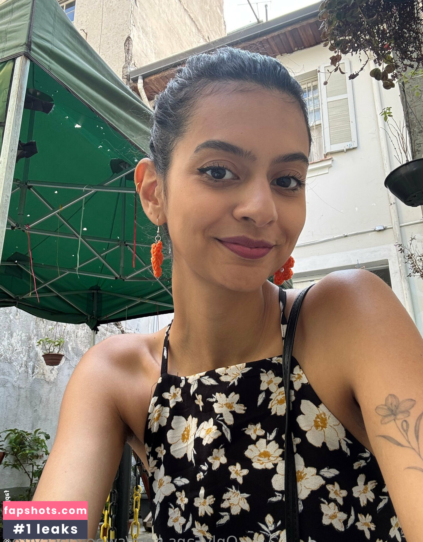 sweetclassyfree gallery photo #22