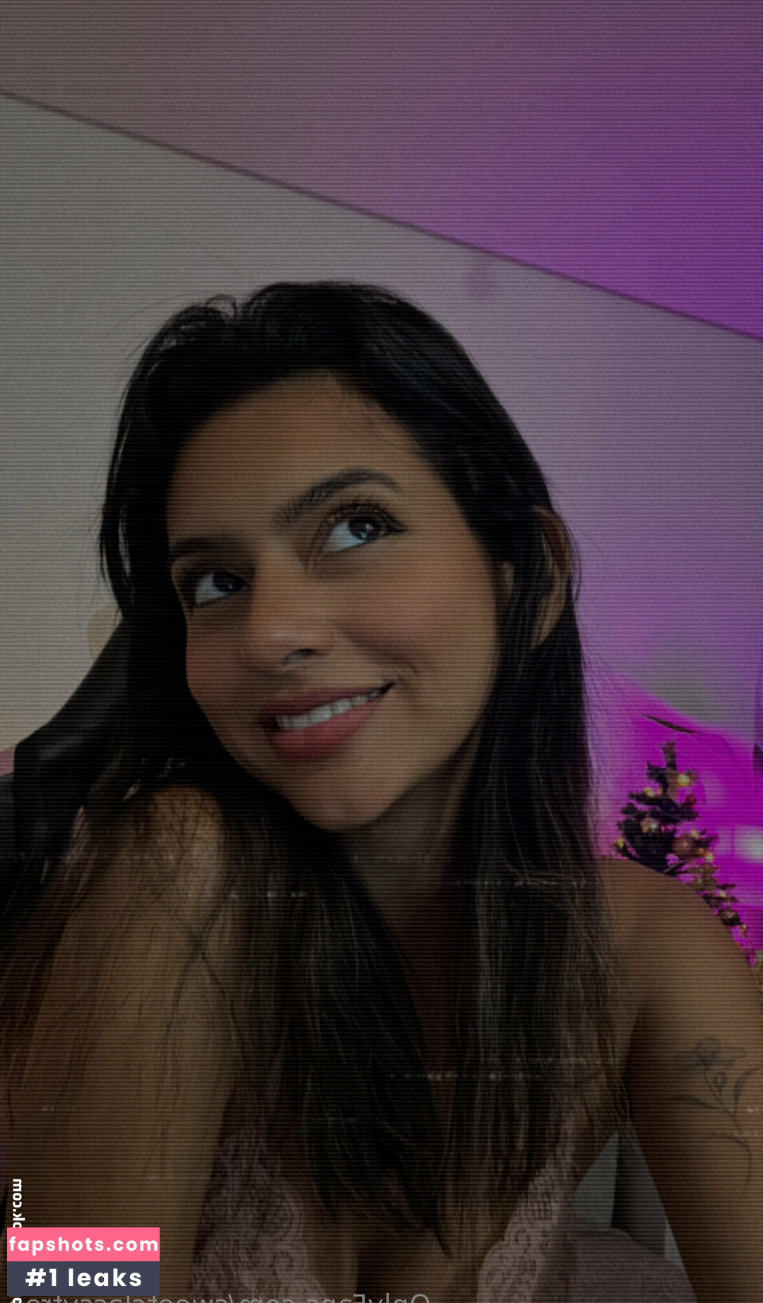 sweetclassyfree gallery photo #40