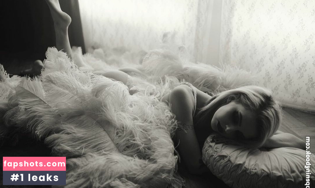 Sweetdistortion Nahé úniky fotek pouze od fanoušků #17 - Fapshots