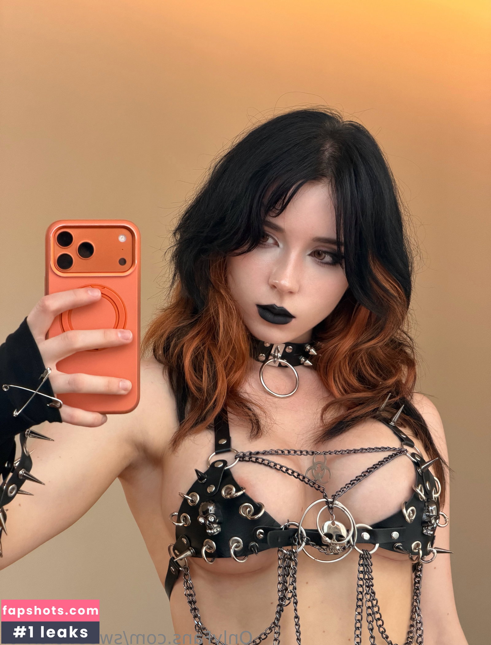 Sweetie Fox gallery photo #800