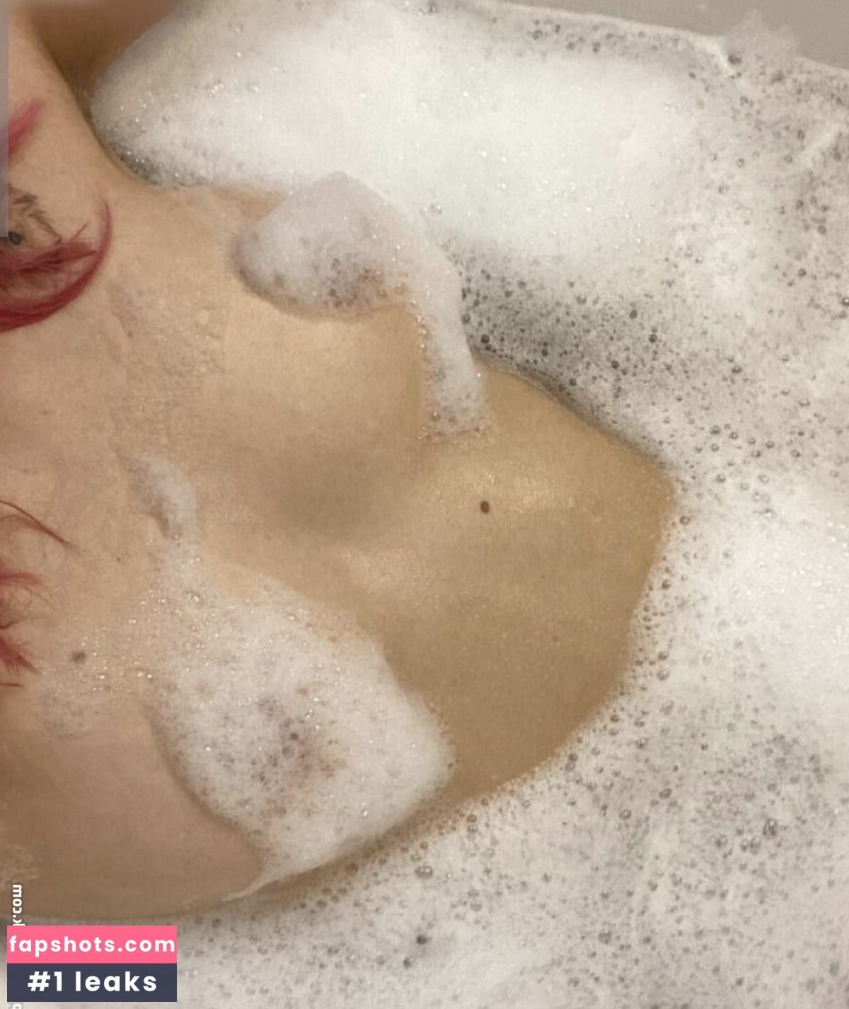 Sweetlara nude babe gallery