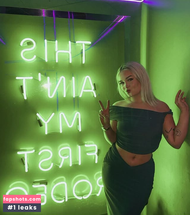 Sweetlikecinnam-n gallery photo #3