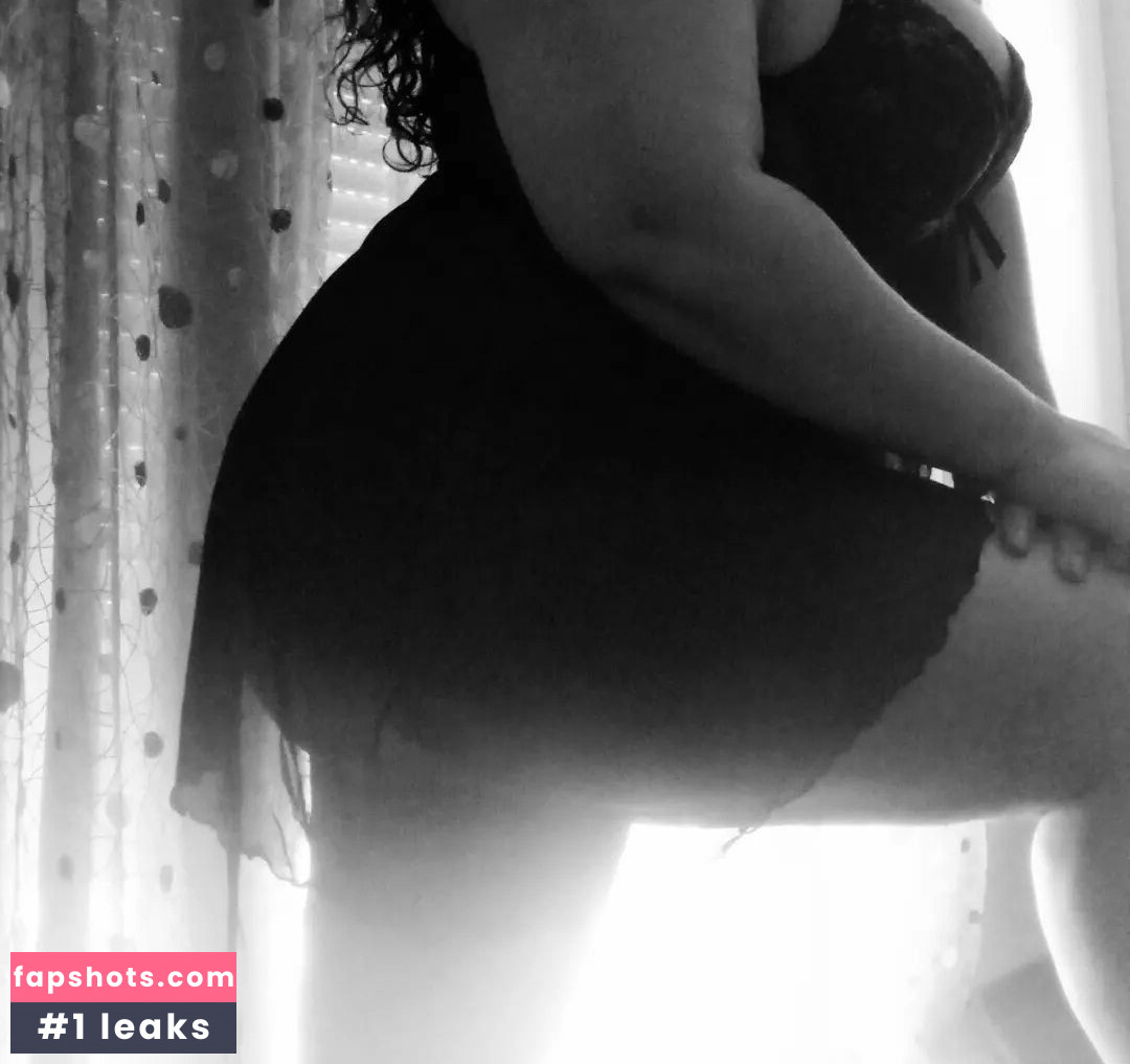 SweetMouthASMR gallery photo #32