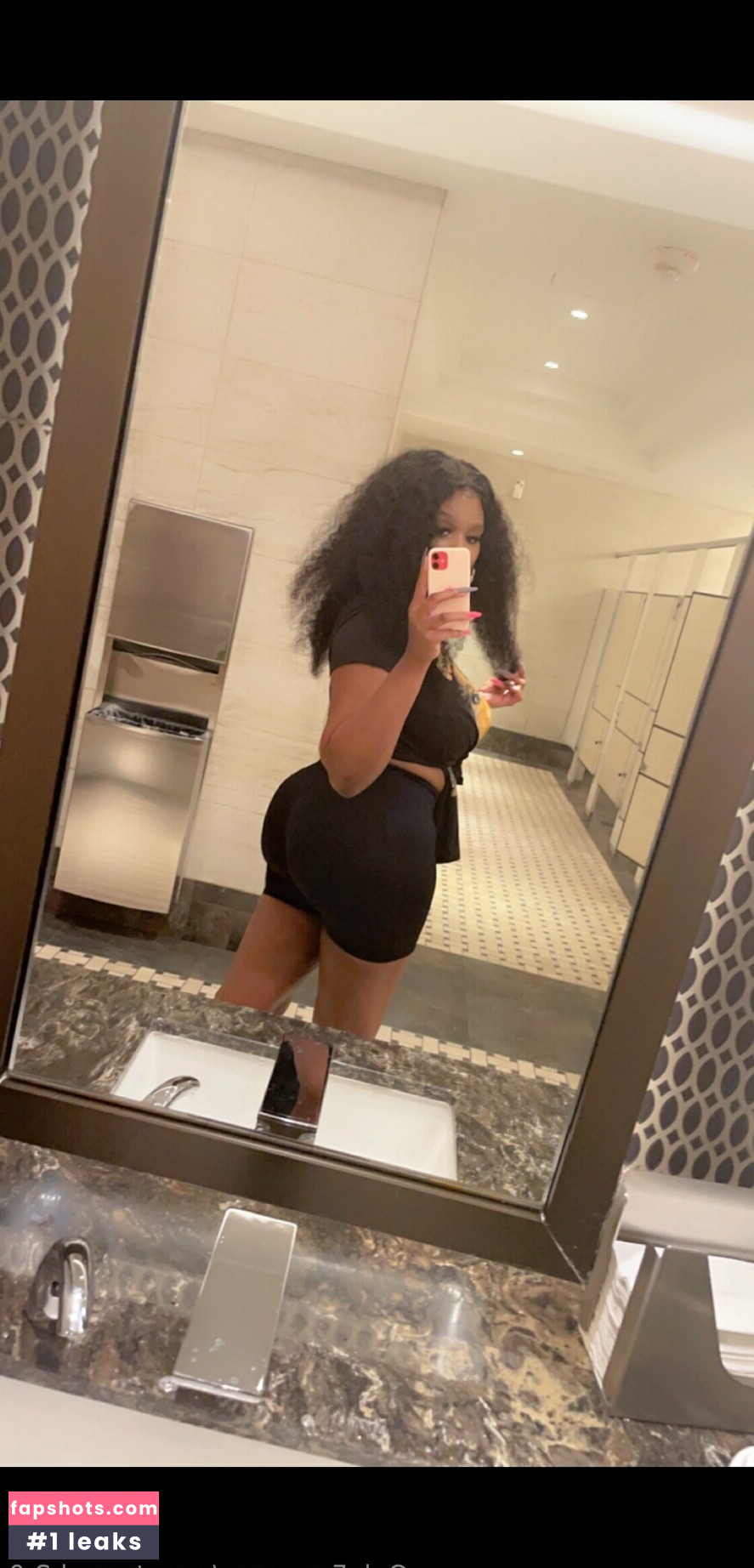 sweetpeach2.0 Nude Leaks OnlyFans Photos #2 - Fapshots