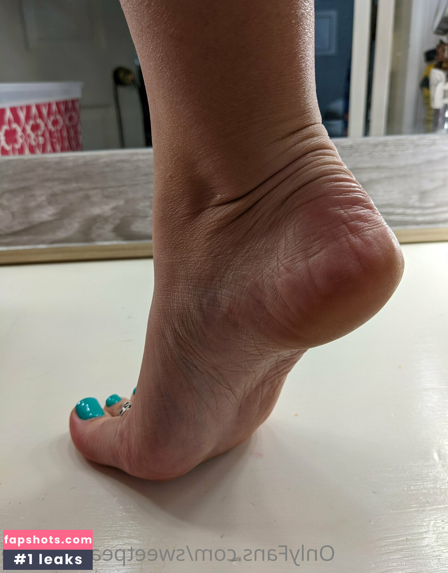 sweetpeacheslane gallery photo #60