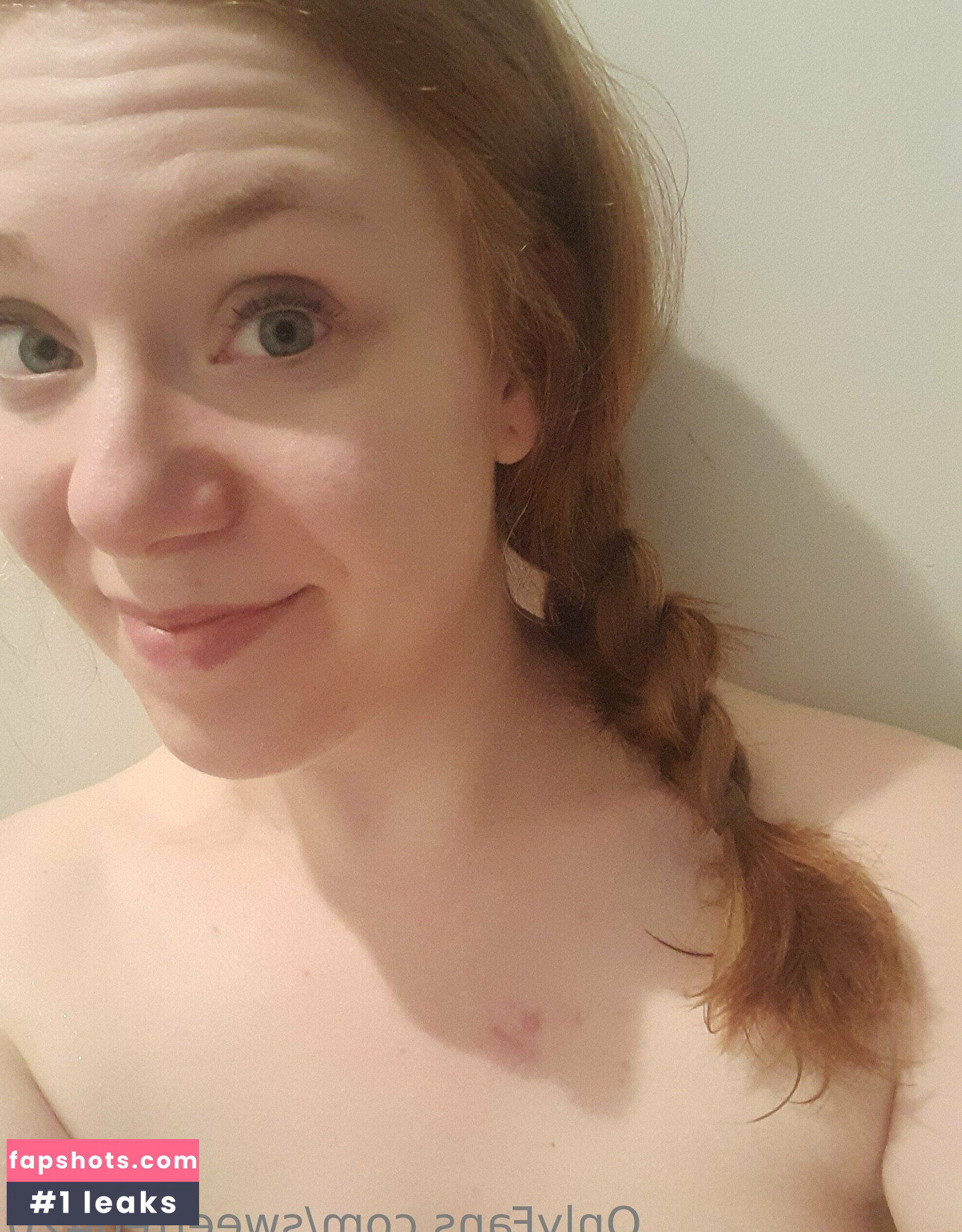 sweetred420 gallery photo #15