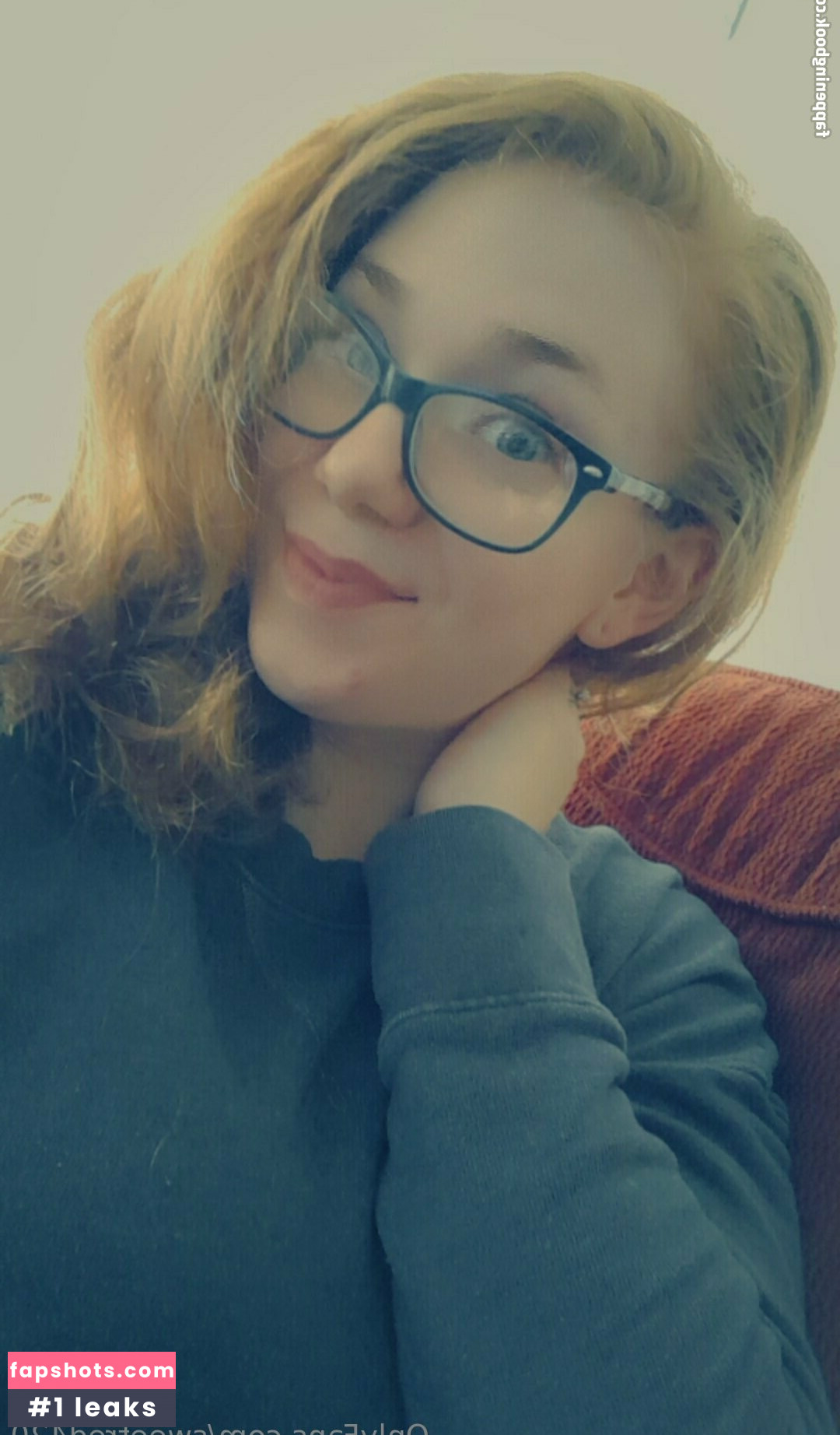 sweetred420 gallery photo #17