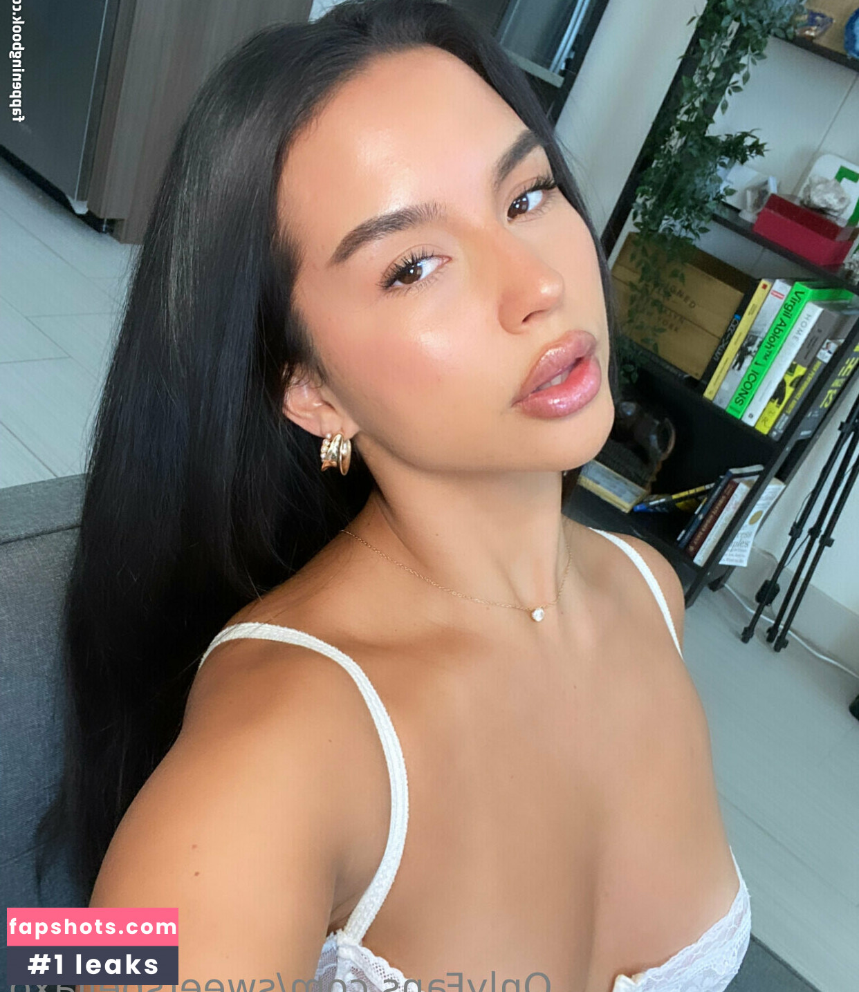 sweetsbellaxo gallery photo #2