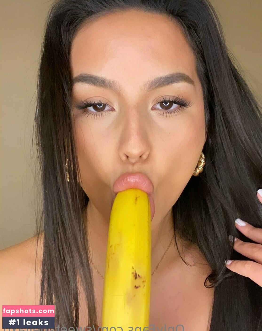 sweetsbellaxo gallery photo #47