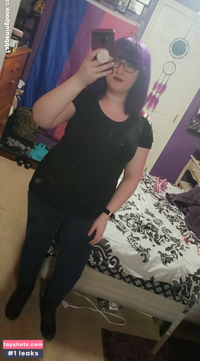 sweetshysexy7 gallery photo #3