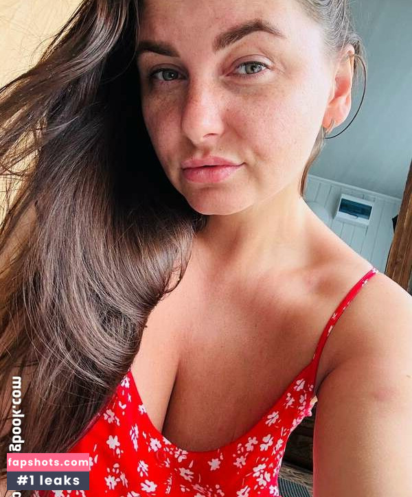 SweetSofia24 gallery photo #6