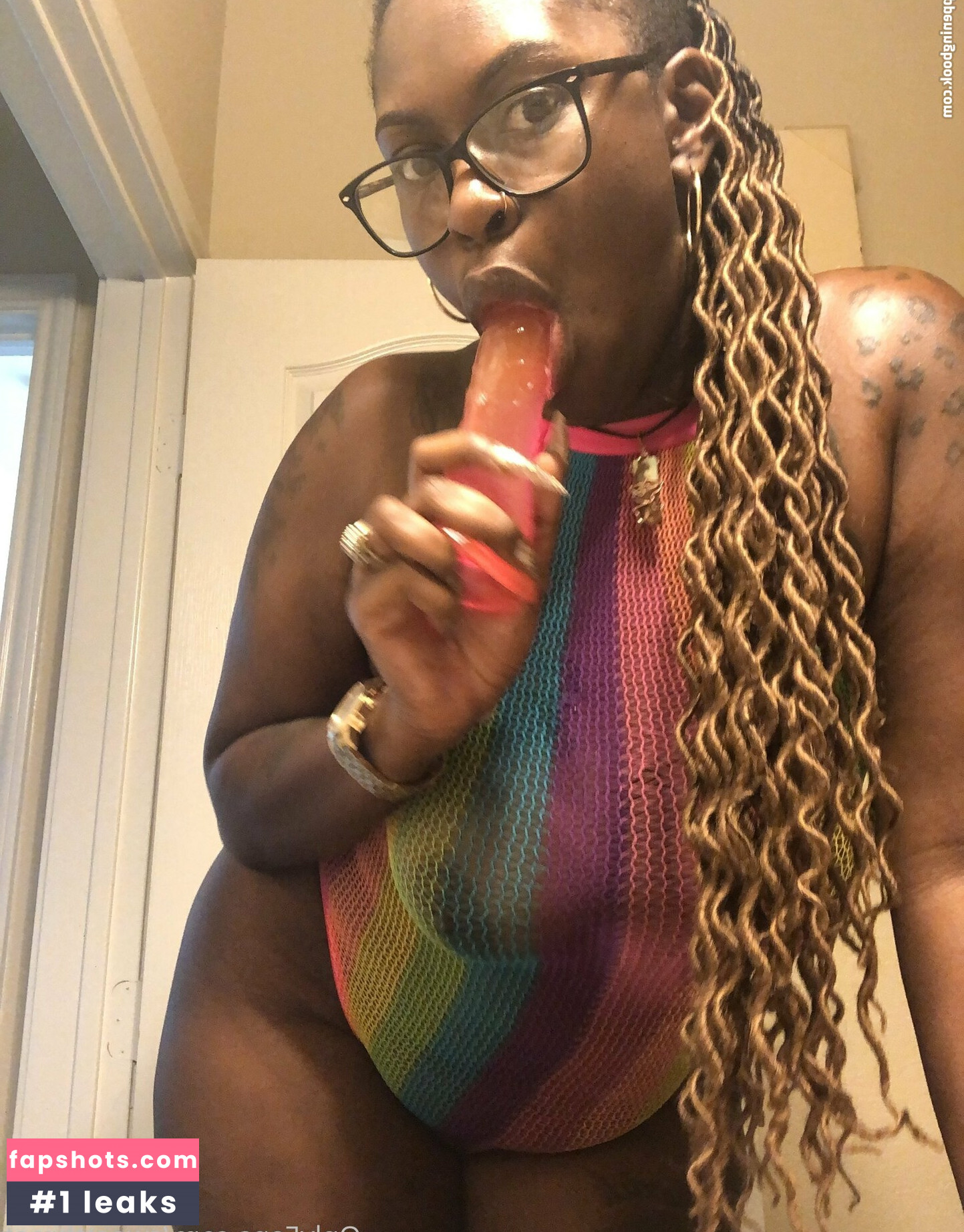 sweetthroat Nude Leaks OnlyFans Photos #3 - LeakJerk