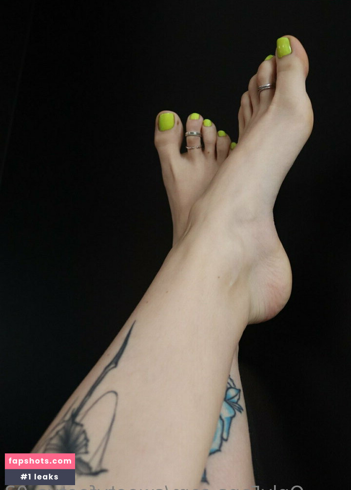 sweetyfeetys_03 gallery photo #183