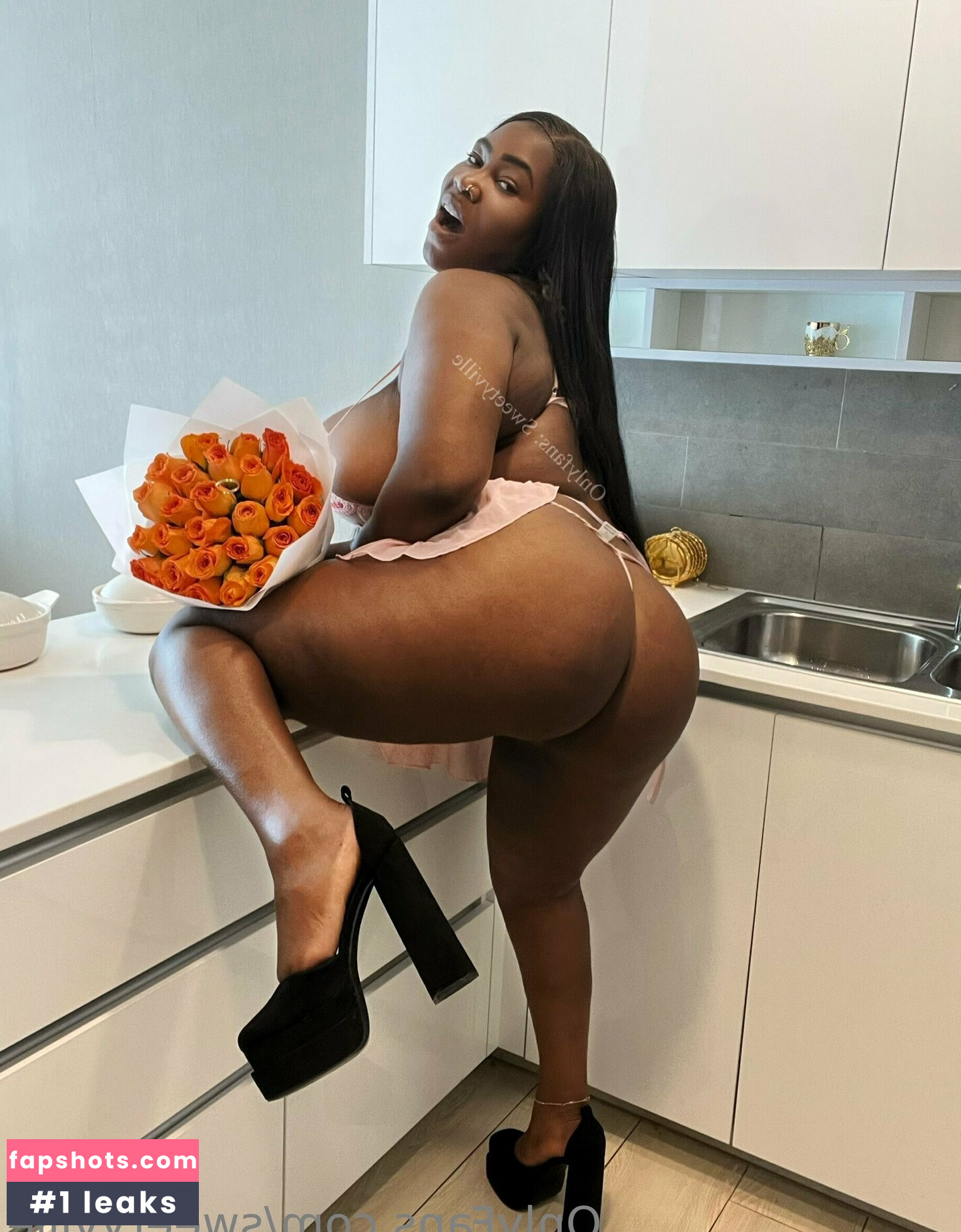 sweetyville Nahé úniky fotek pouze od fanoušků #33 - Fapshots