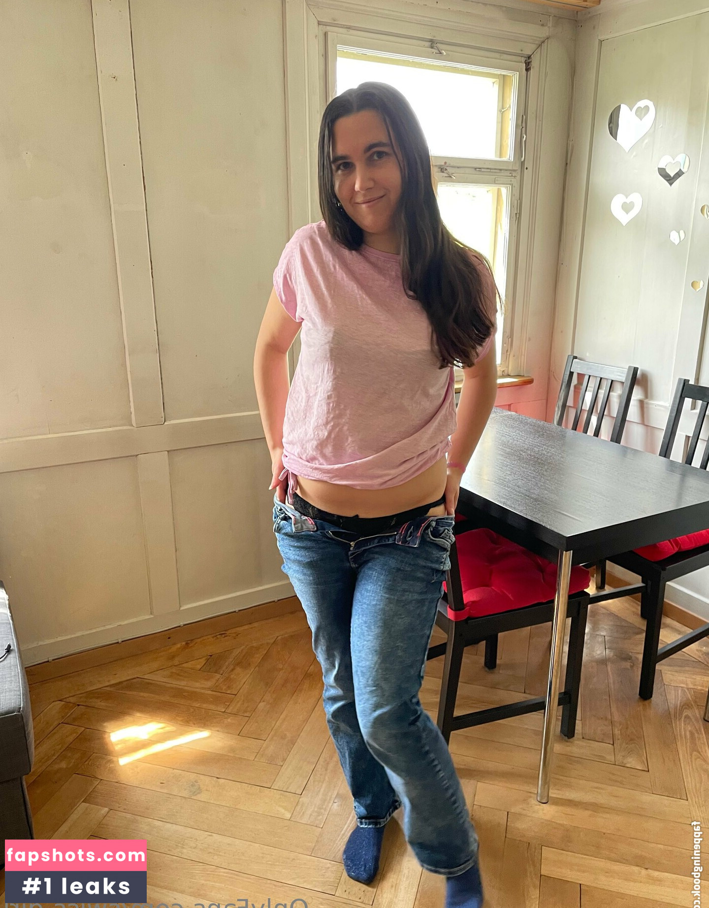 swiss-girl-vanessa gallery photo #26