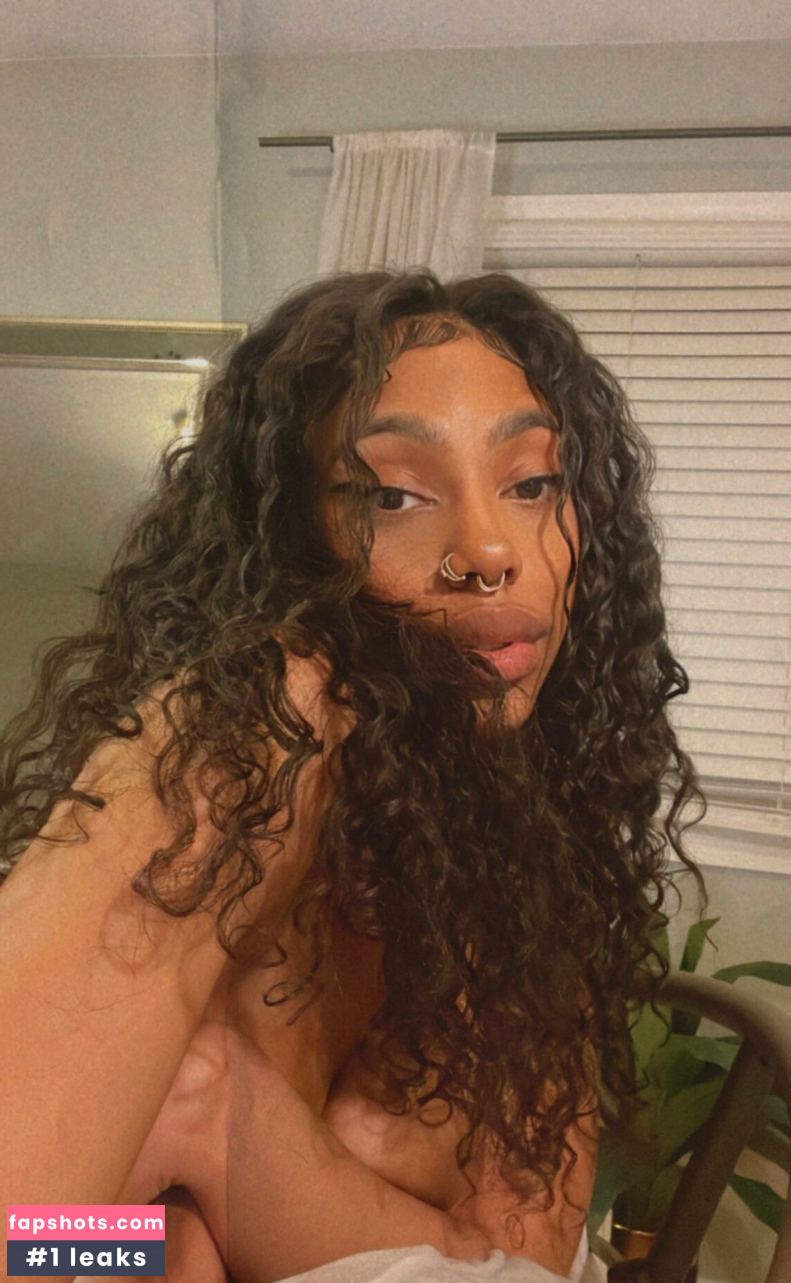 Sydney Celeste gallery photo #23