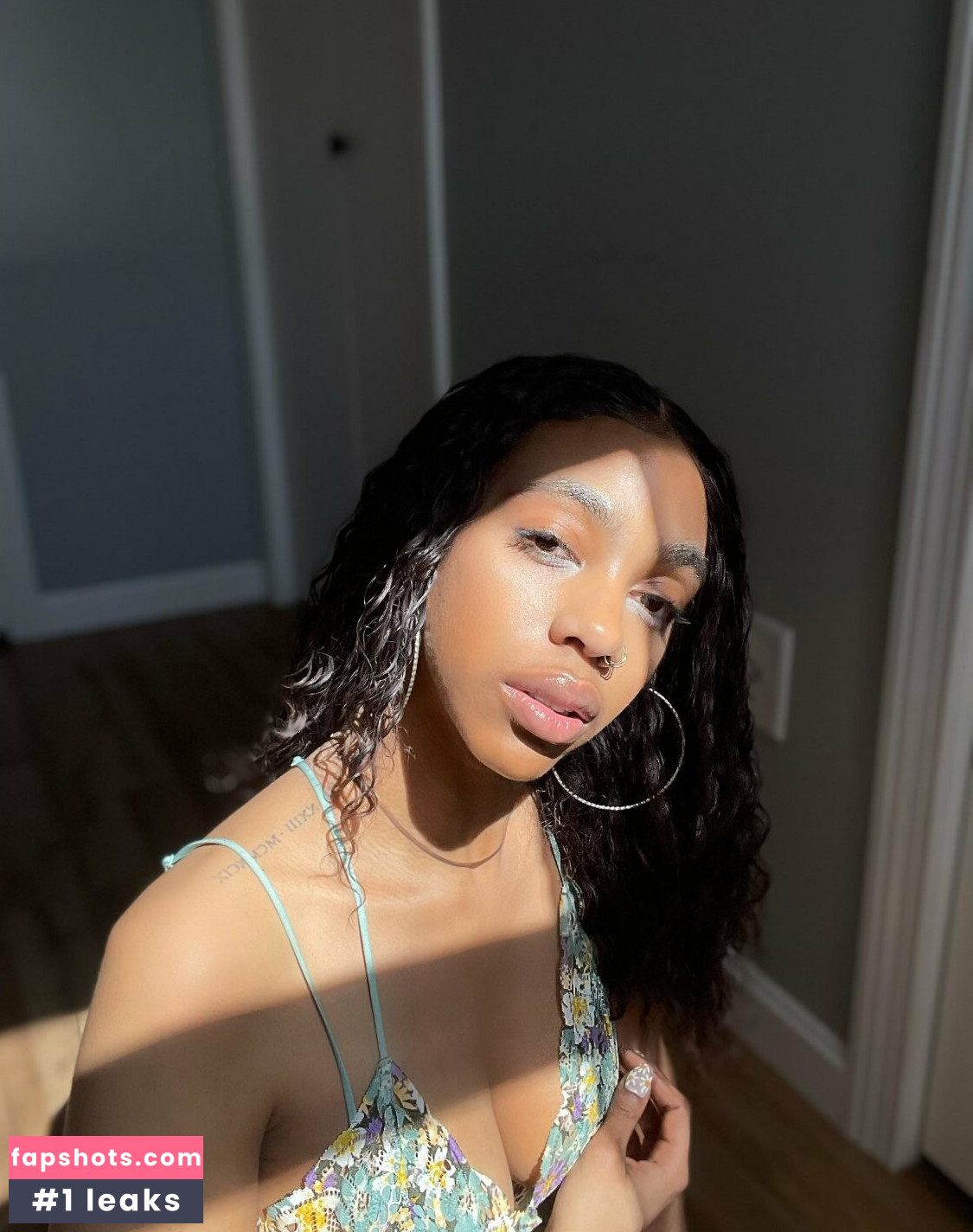 Sydney Celeste gallery photo #6