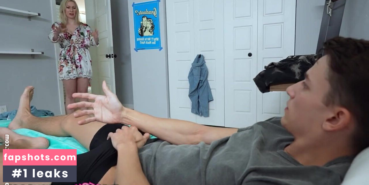 Sydney Paige gallery photo #64