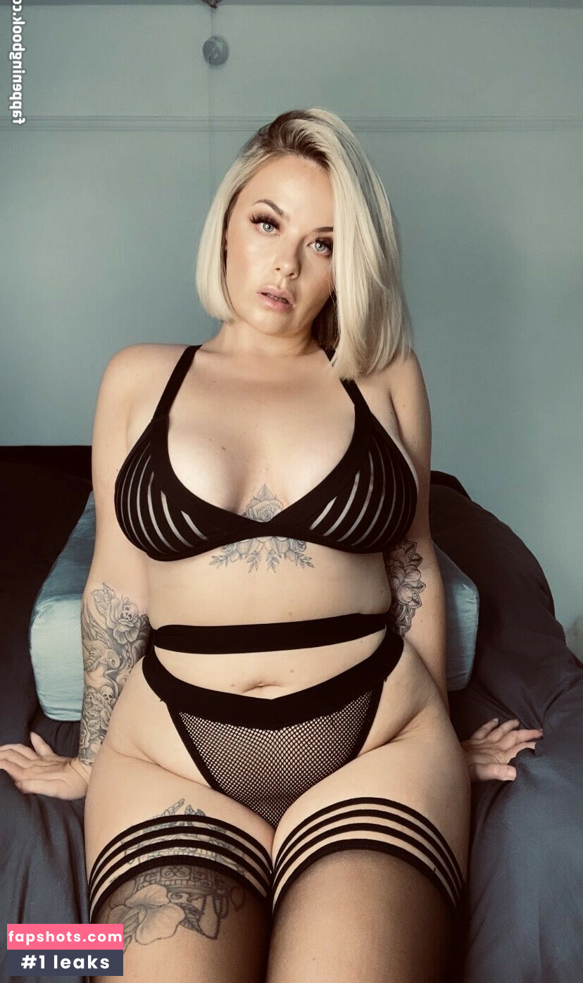 Sydney Rae gallery photo #6