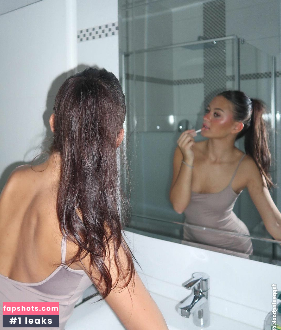 Sydney Ramolla Nude Leaks OnlyFans Photos #81 - LeakJerk