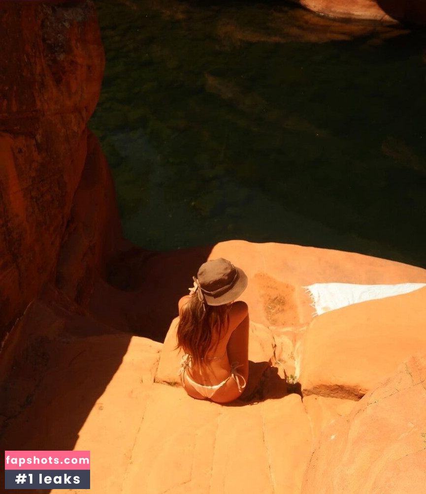 Sydney Ramolla gallery photo #136