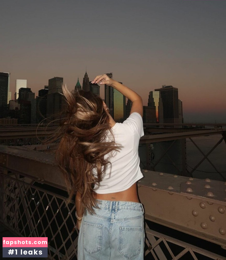 Sydney Ramolla gallery photo #186