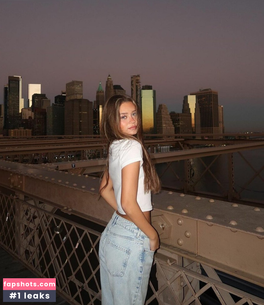 Sydney Ramolla gallery photo #188