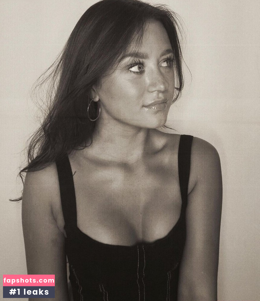 Sydney Ramolla gallery photo #288