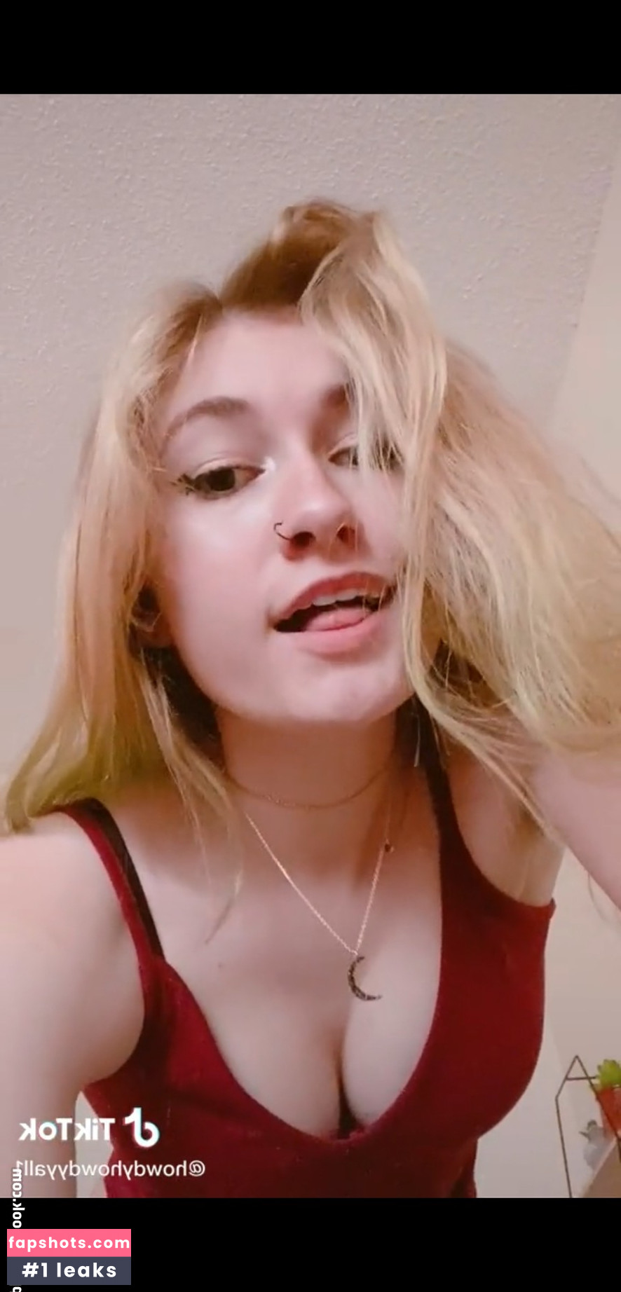 Sydney Sheridan gallery photo #3