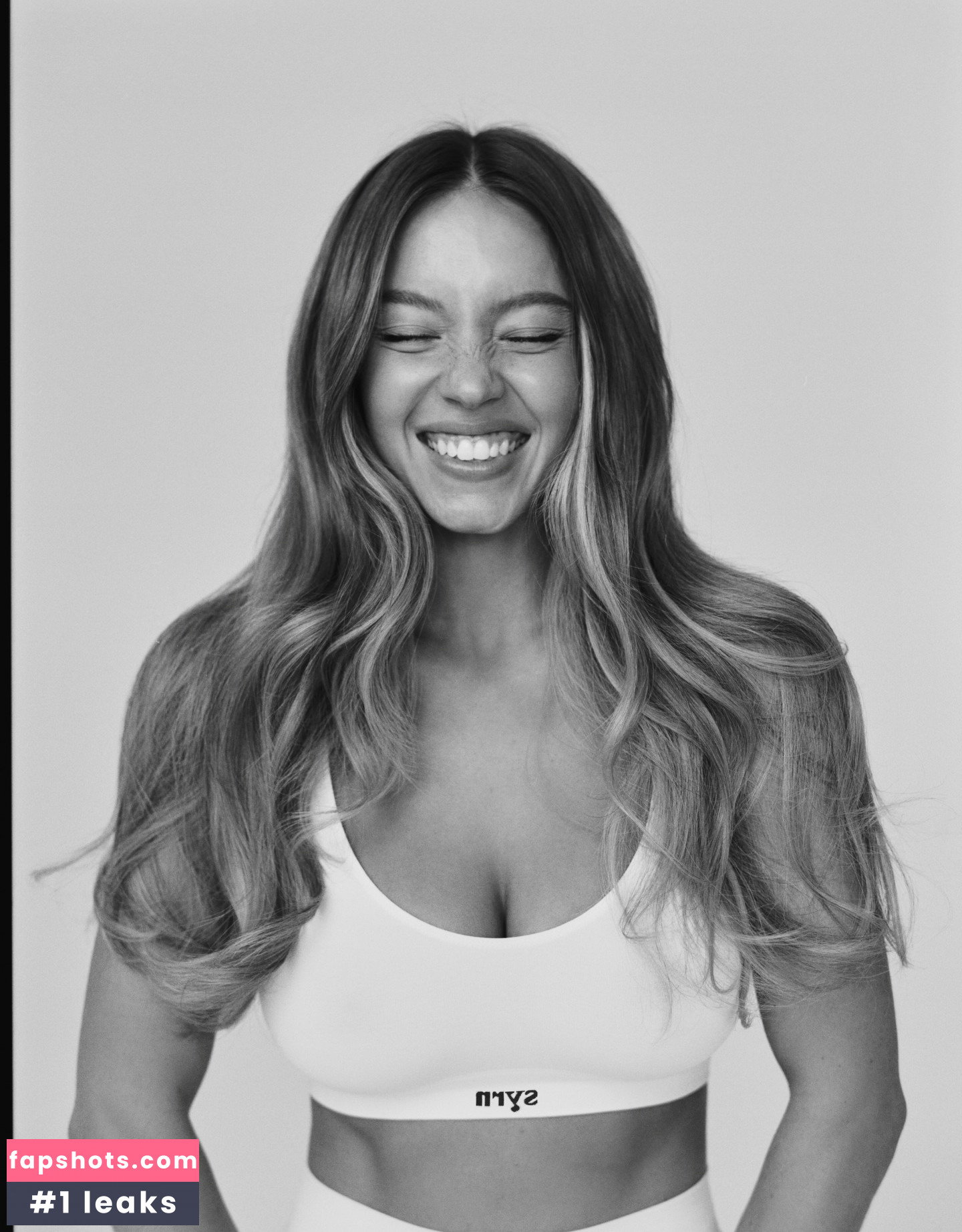 Sydney Sweeney gallery photo #64