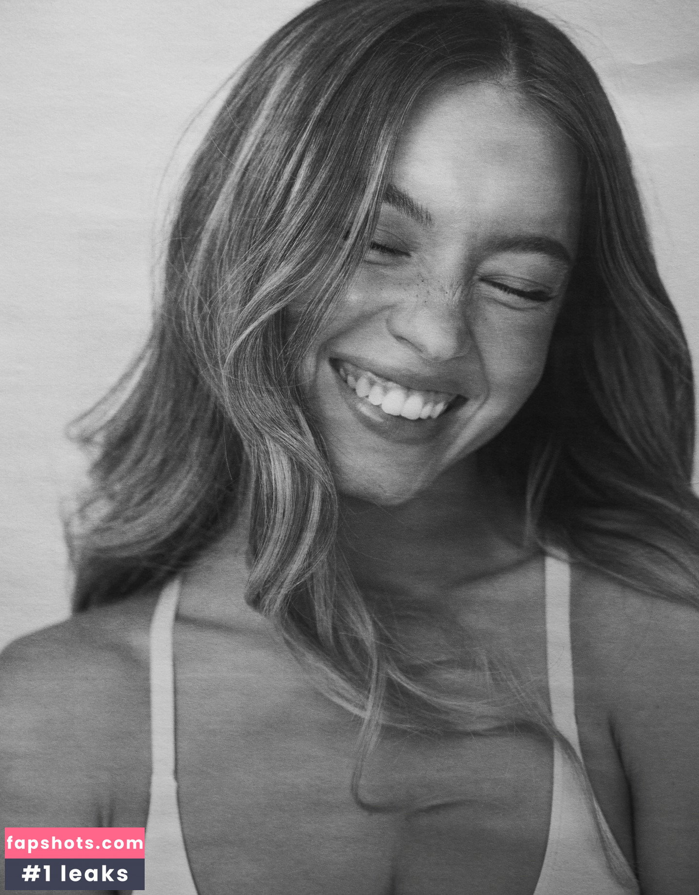 Sydney Sweeney gallery photo #105