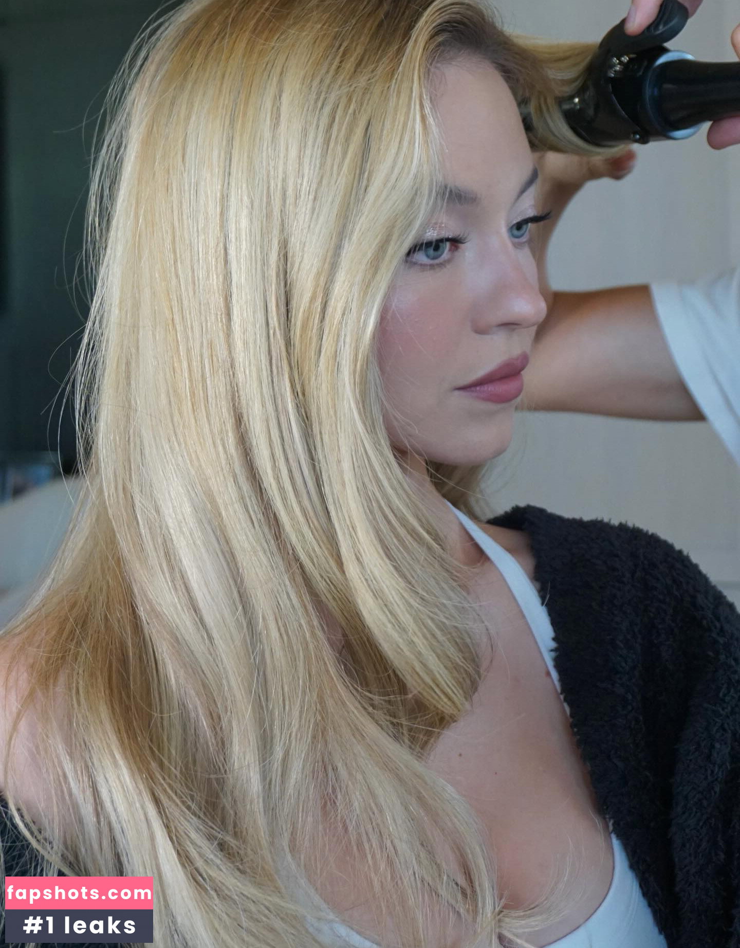 Sydney Sweeney gallery photo #145