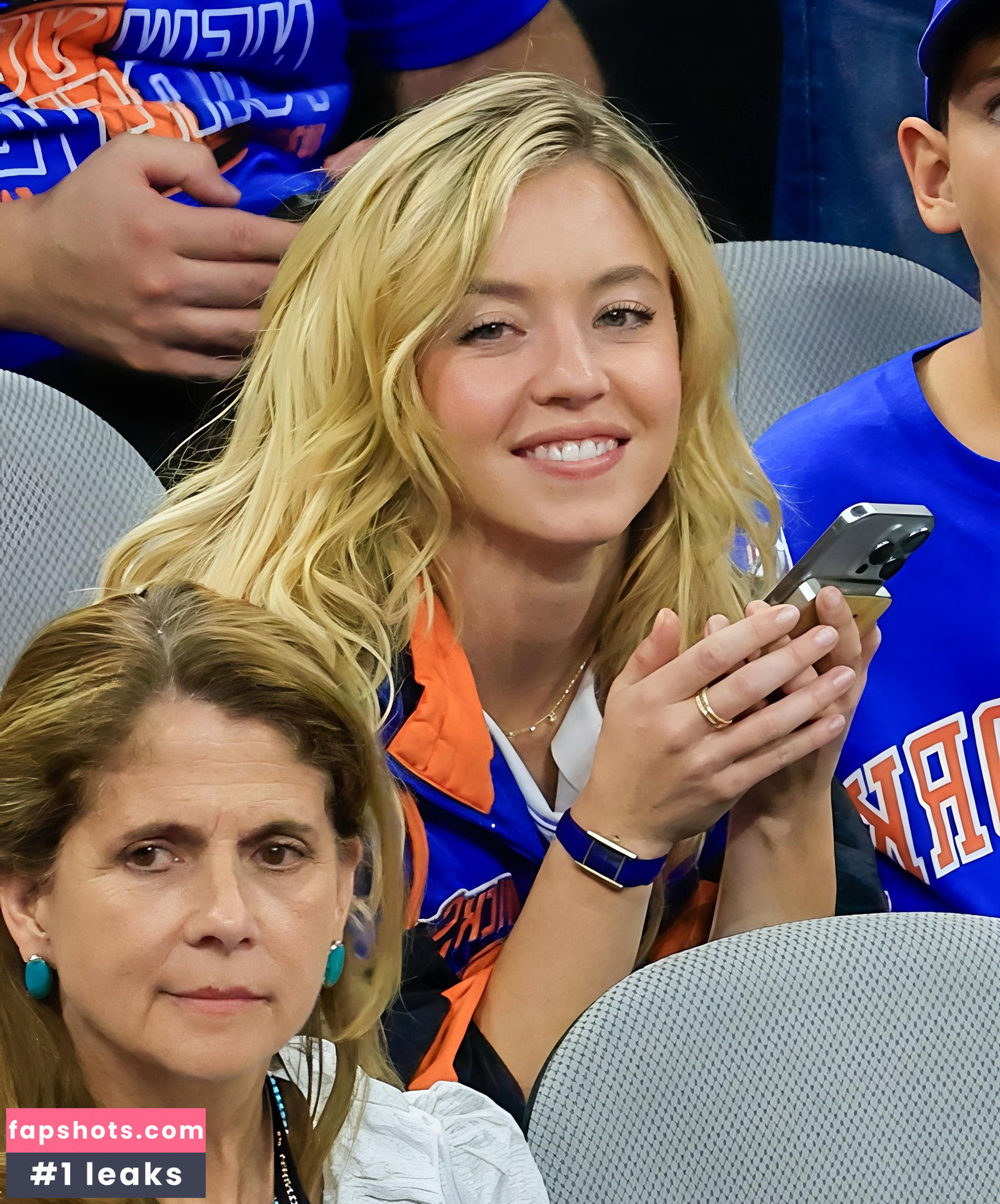 Sydney Sweeney gallery photo #287