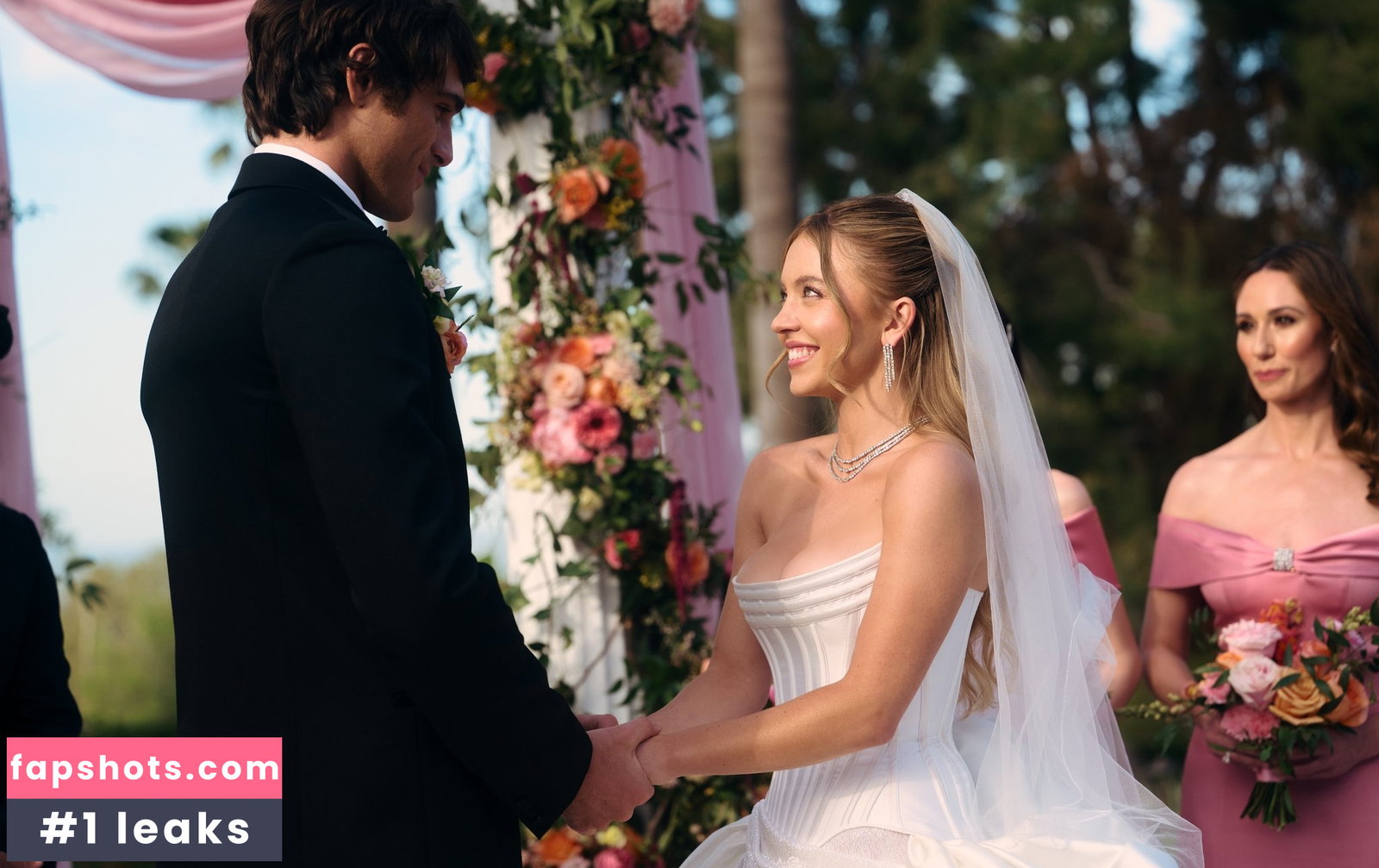 Sydney Sweeney gallery photo #428