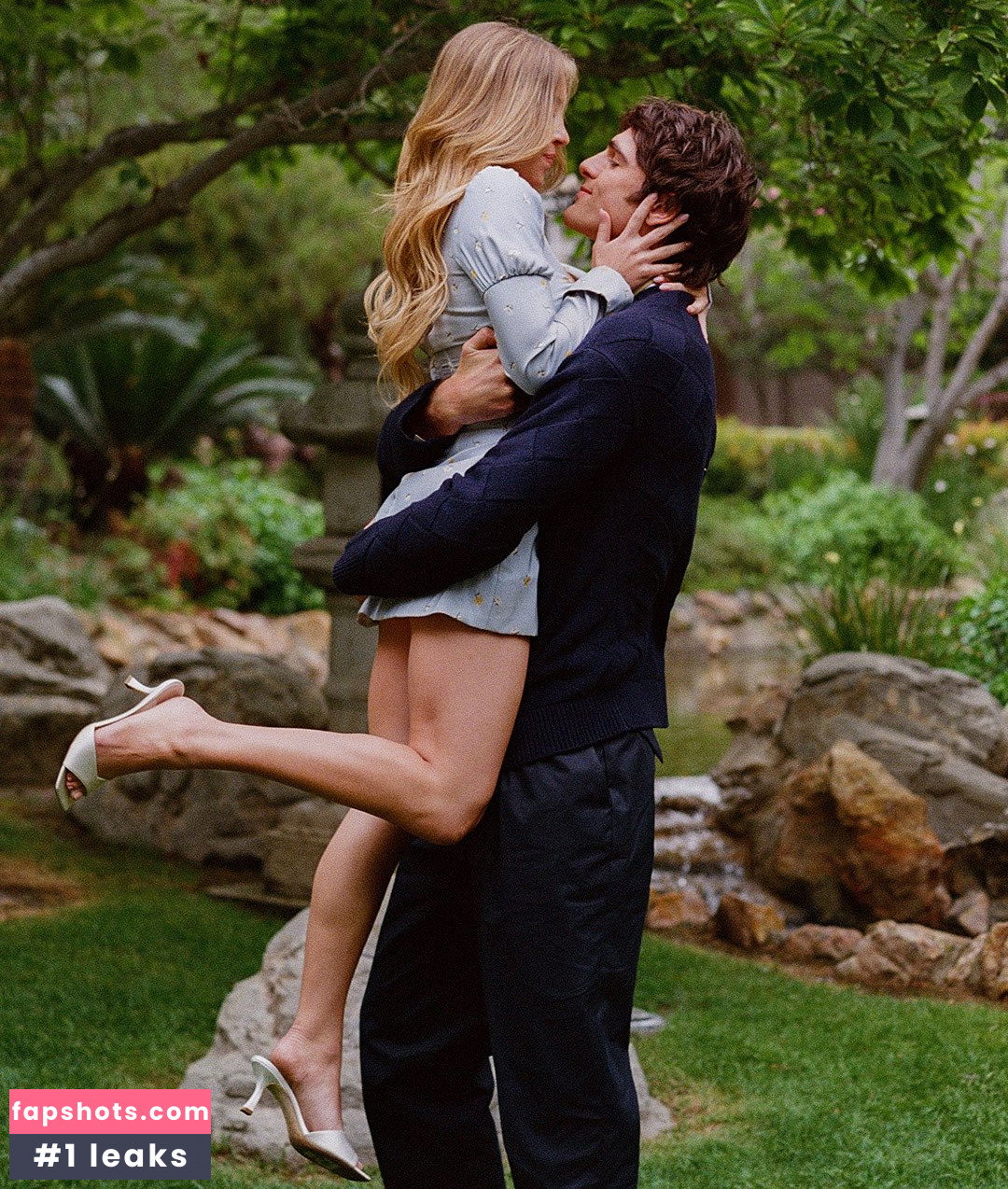 Sydney Sweeney gallery photo #442