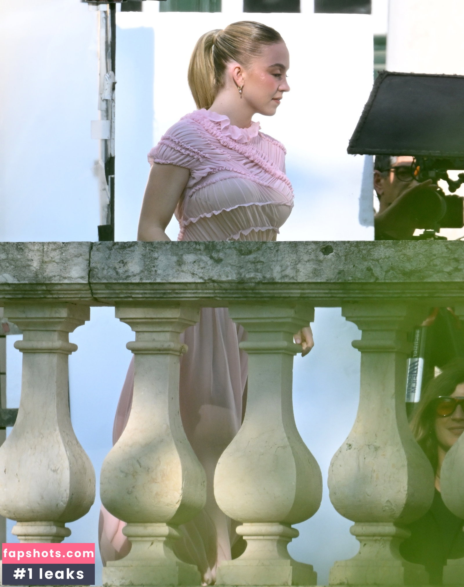 Sydney Sweeney gallery photo #490