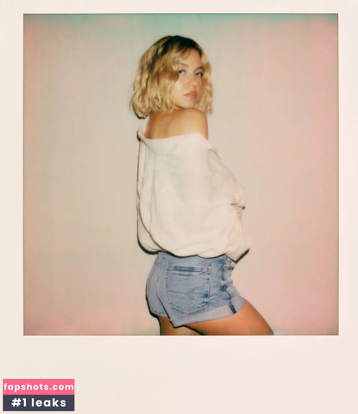 Sydney Sweeney gallery photo #752