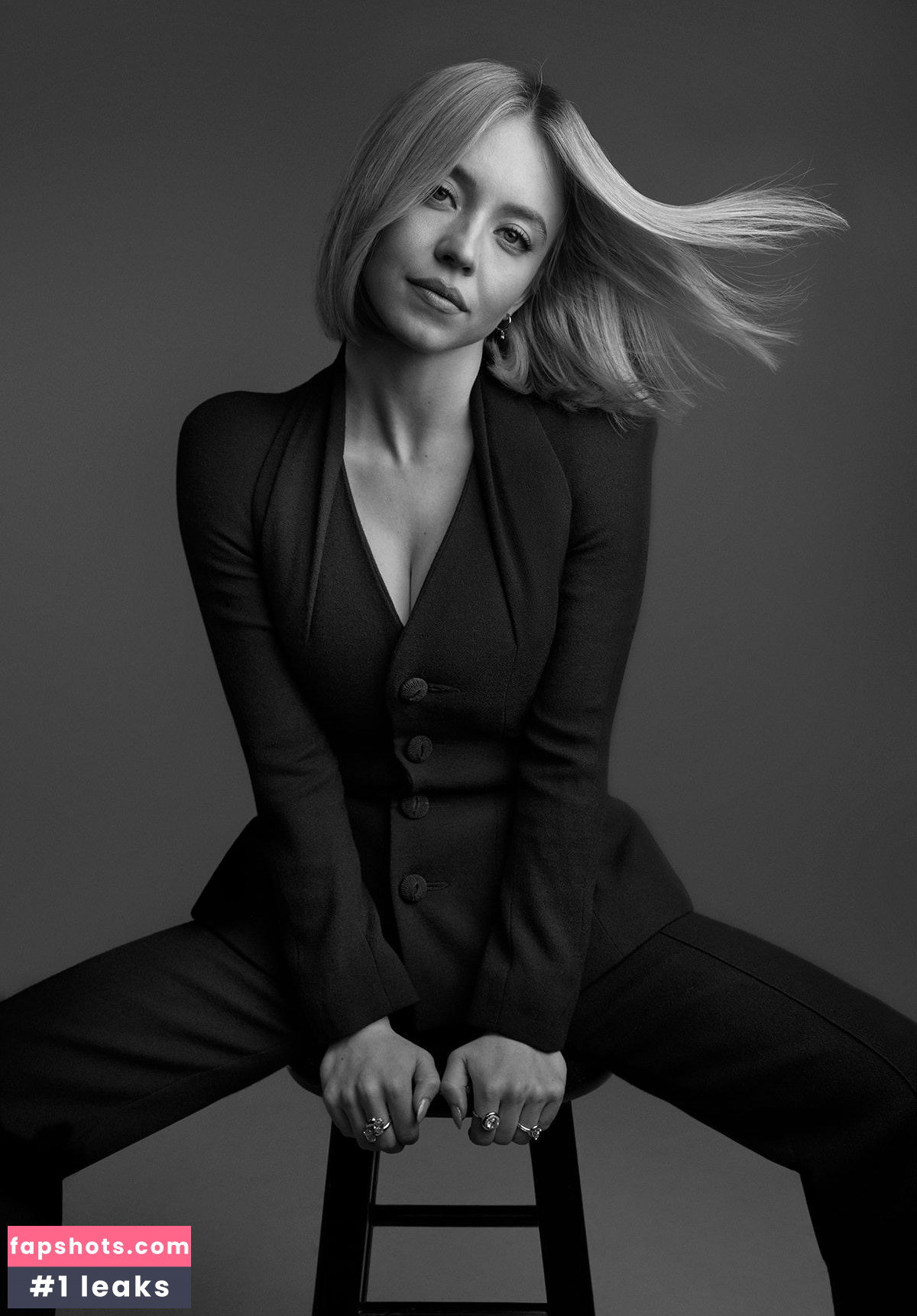 Sydney Sweeney gallery photo #762