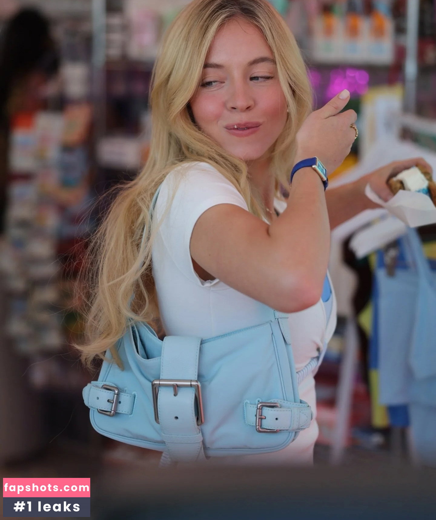 Sydney Sweeney gallery photo #790