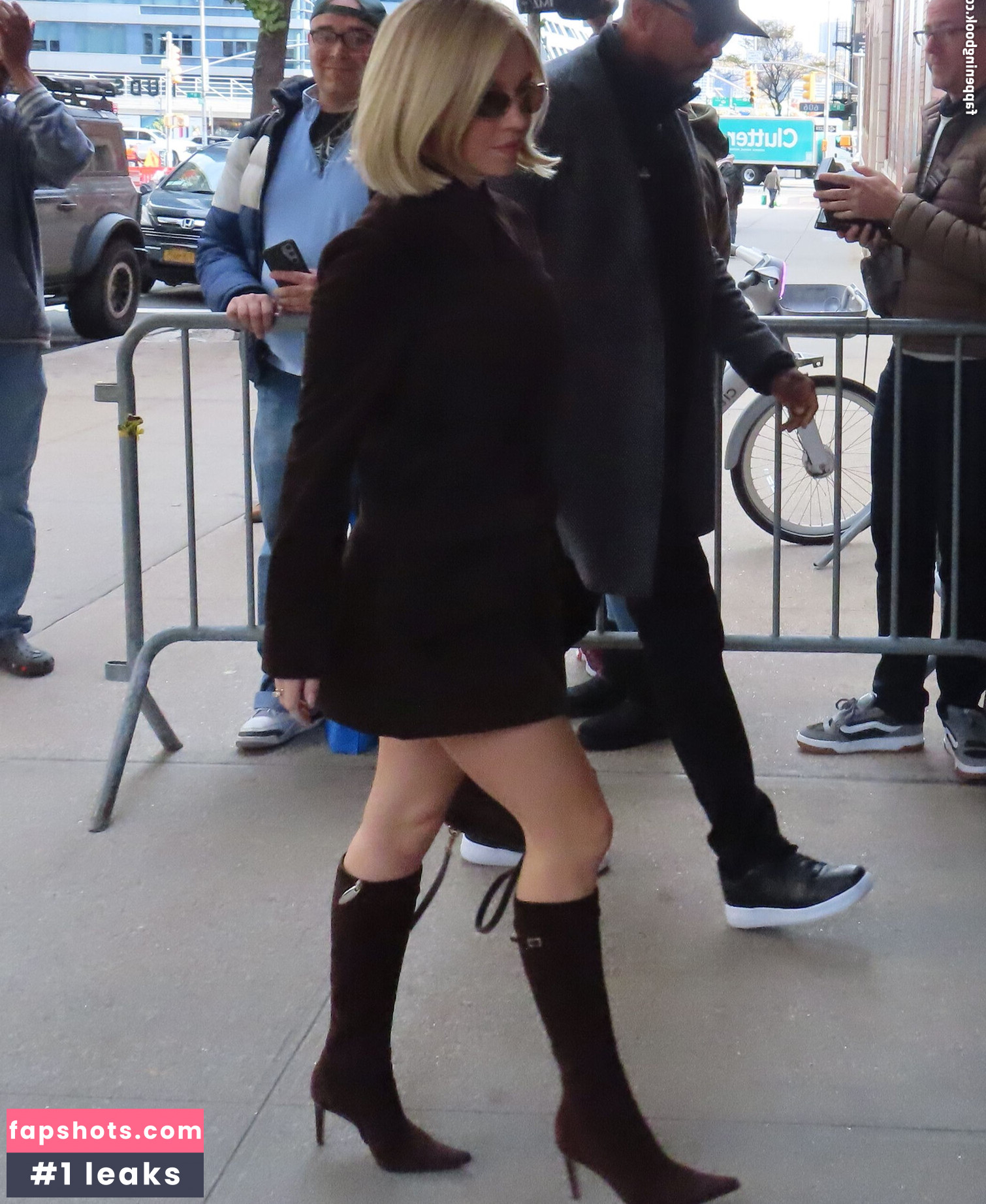 Sydney Sweeney gallery photo #58