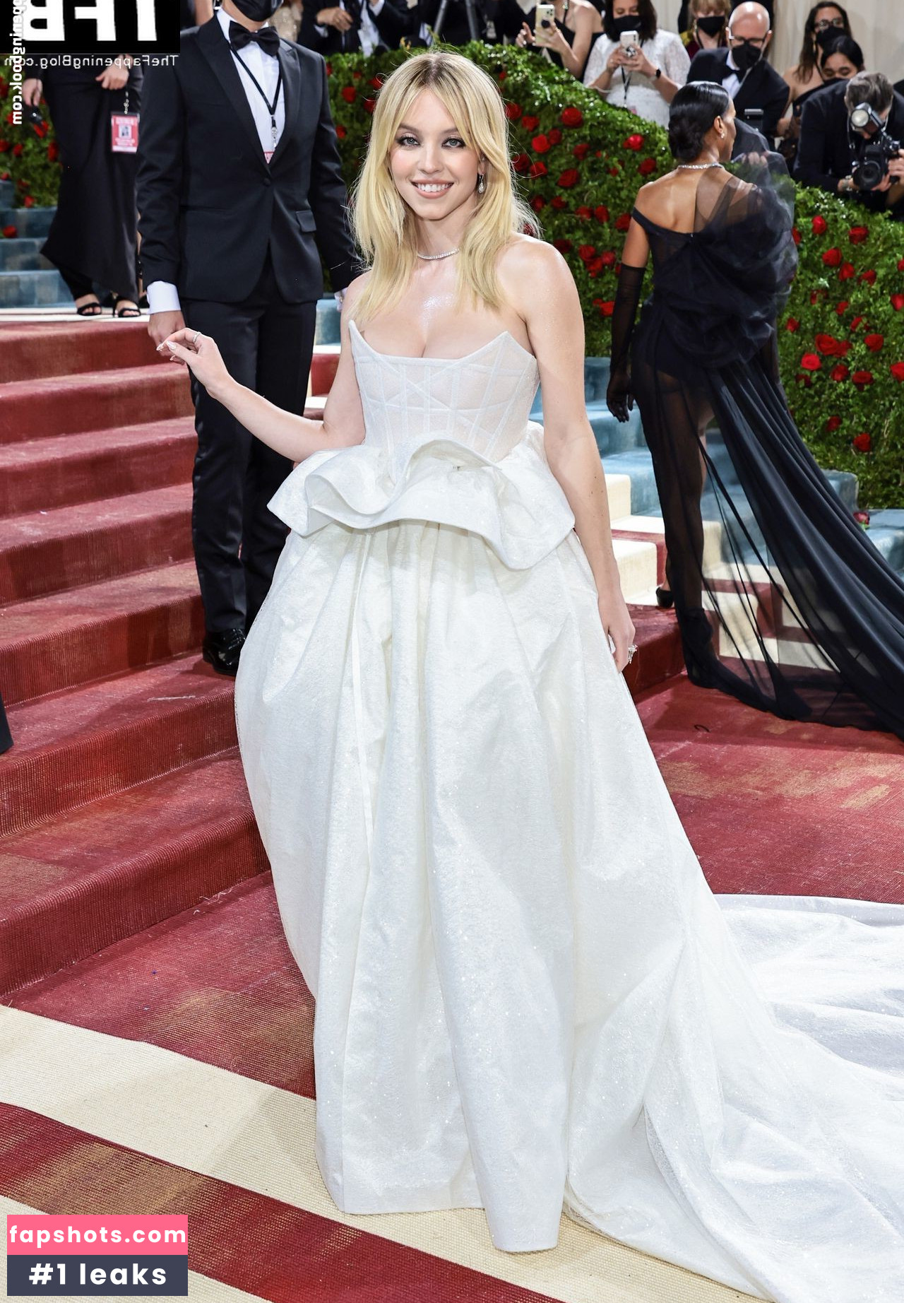 Sydney Sweeney gallery photo #5869