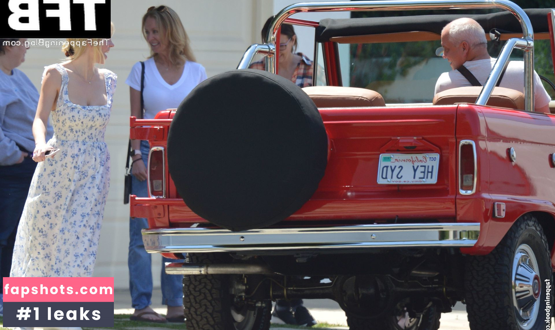 Sydney Sweeney gallery photo #5900