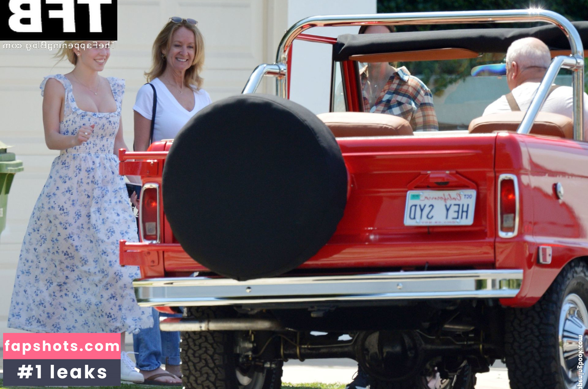 Sydney Sweeney gallery photo #5902