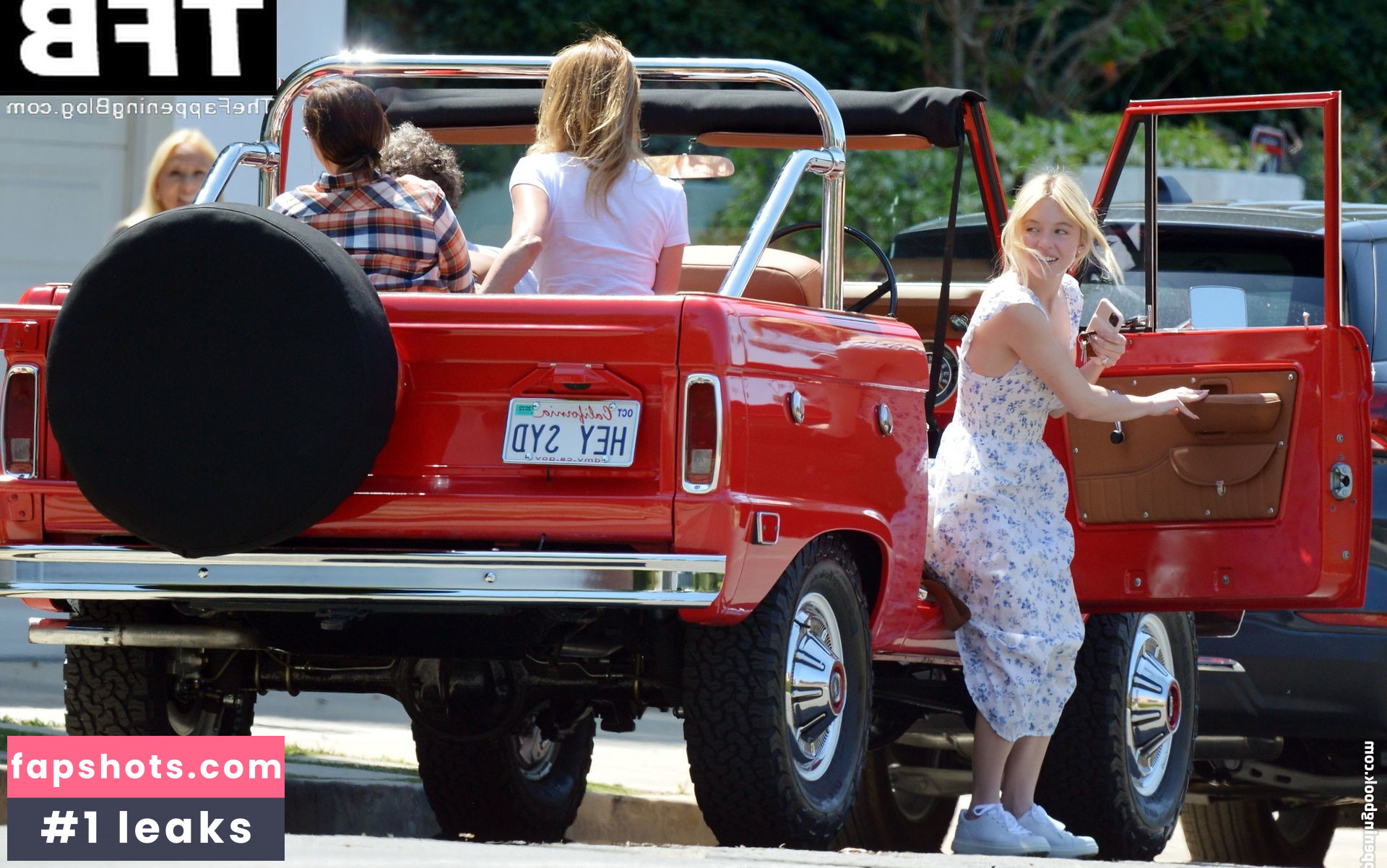 Sydney Sweeney gallery photo #5928