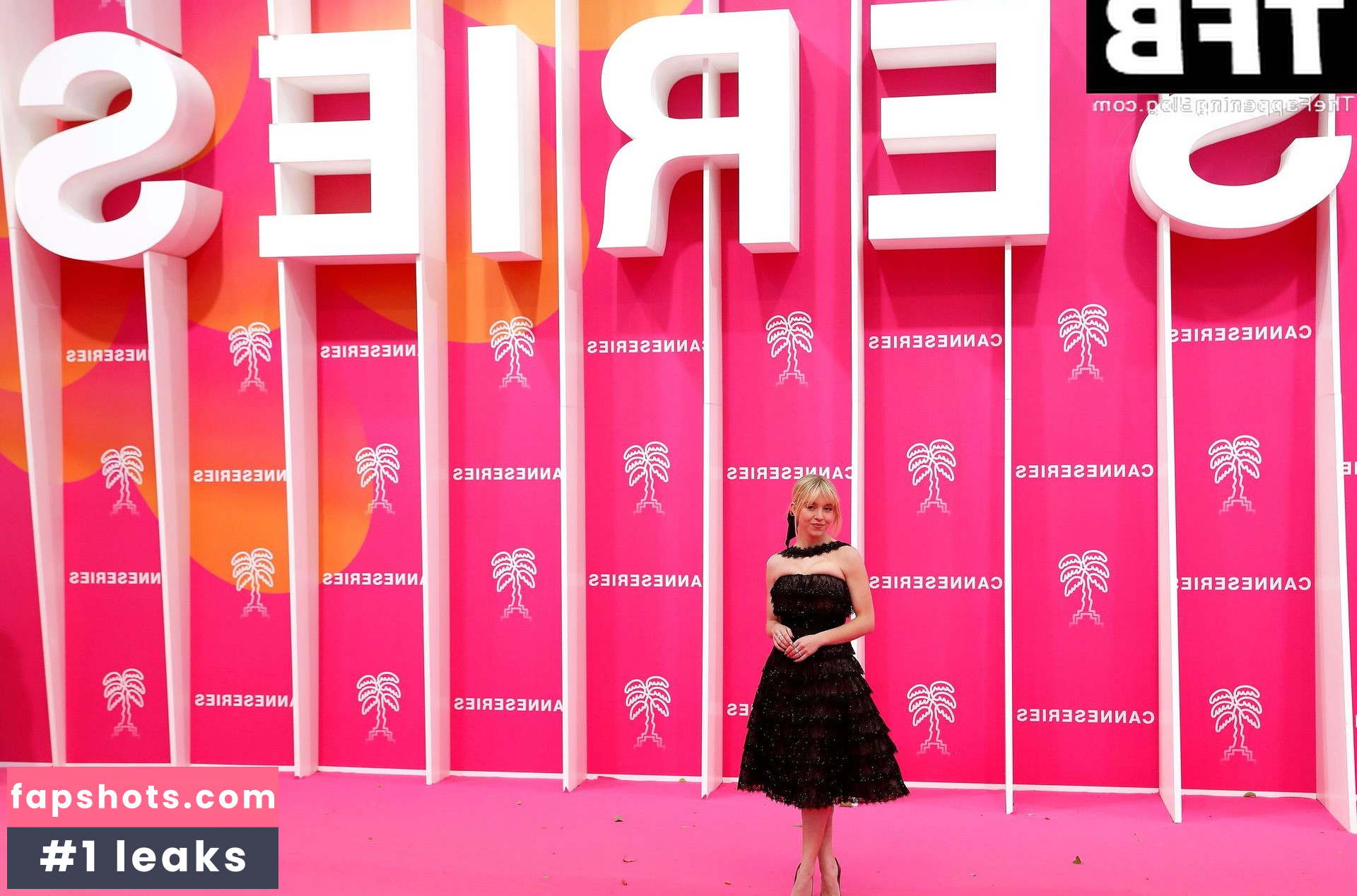 Sydney Sweeney gallery photo #6025