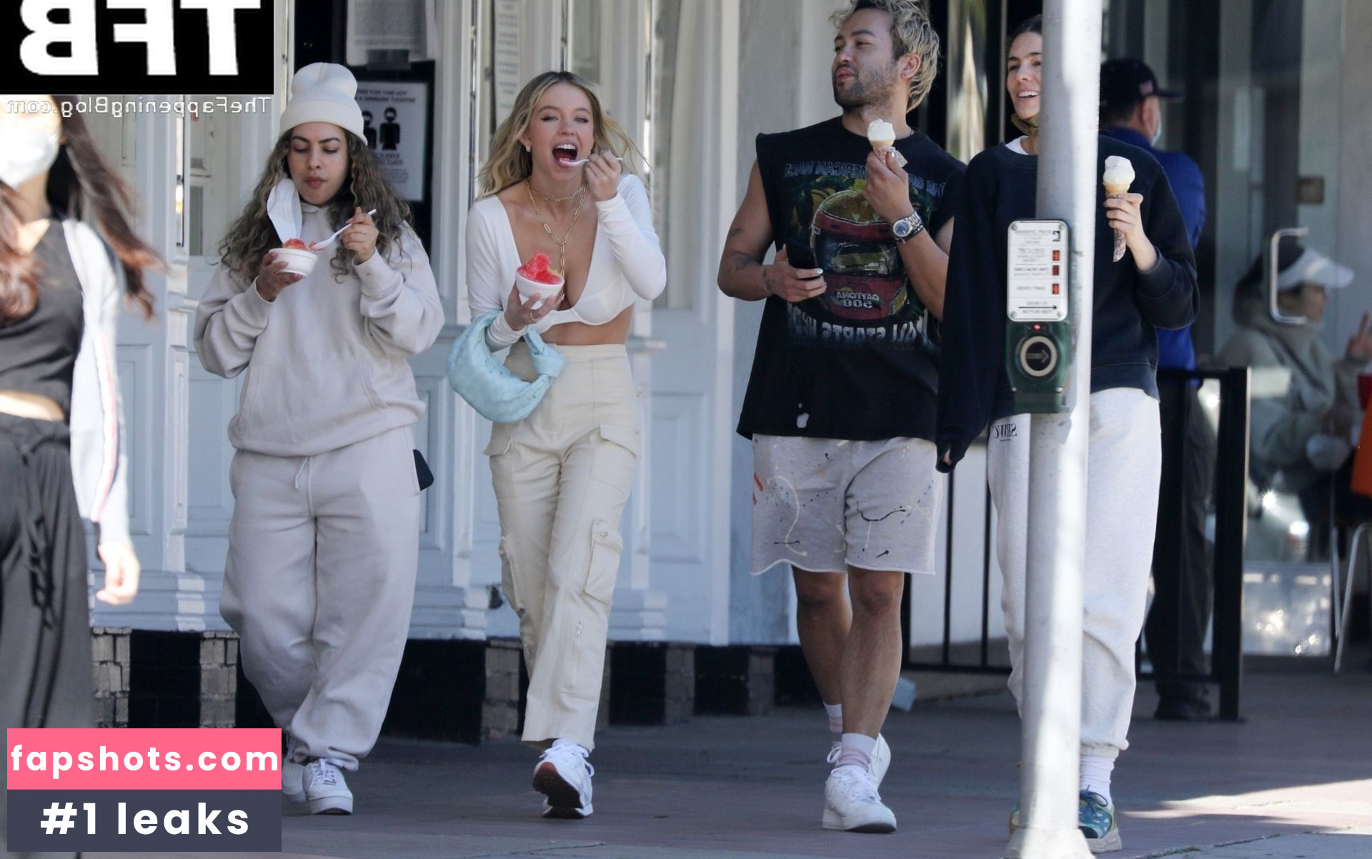 Sydney Sweeney gallery photo #6278