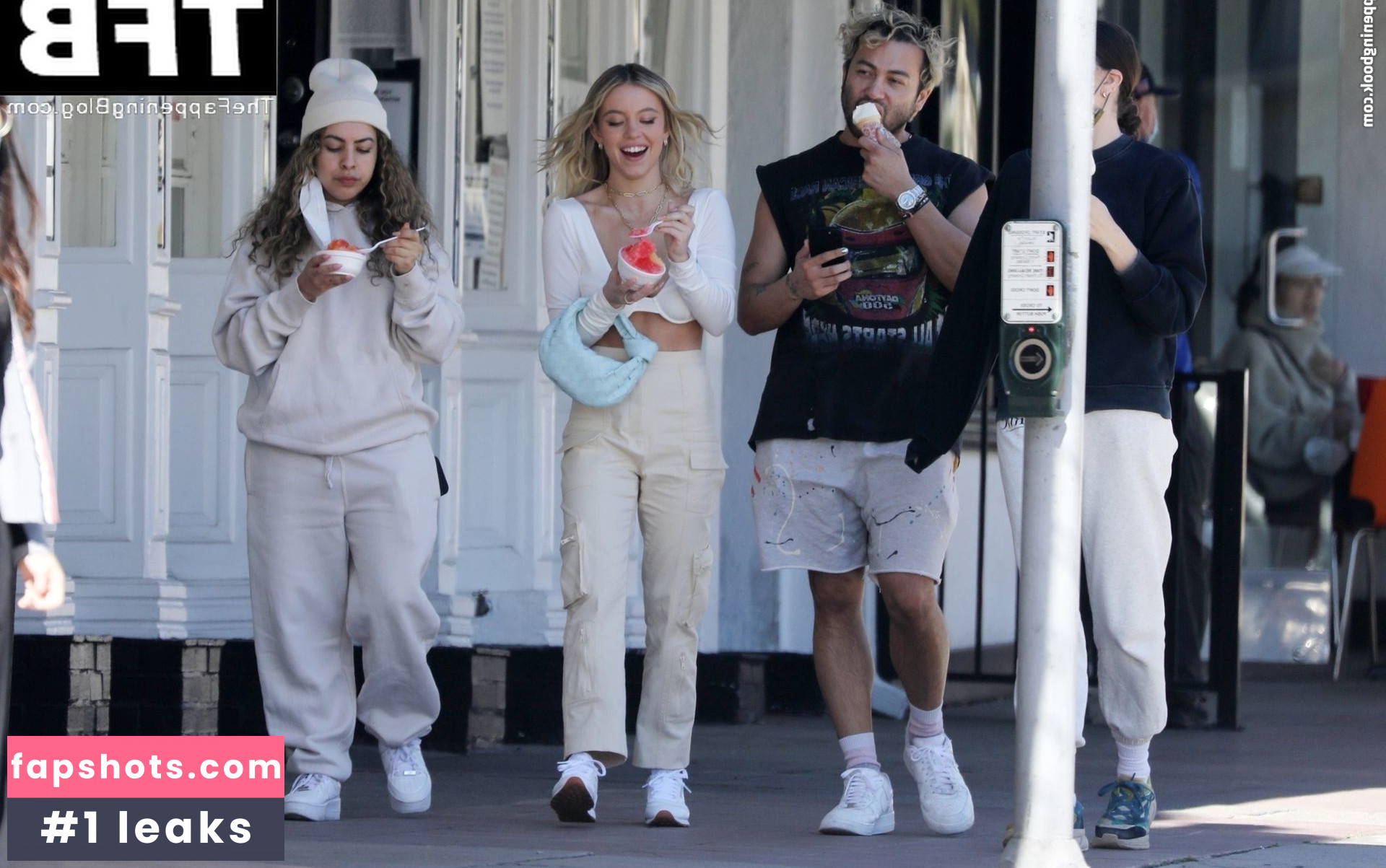 Sydney Sweeney gallery photo #6279