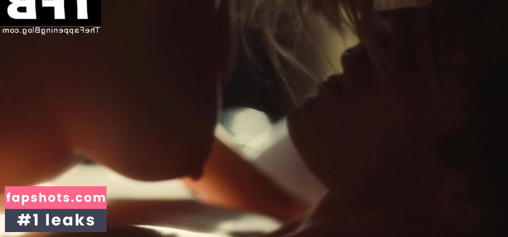 Sydney Sweeney gallery photo #6332