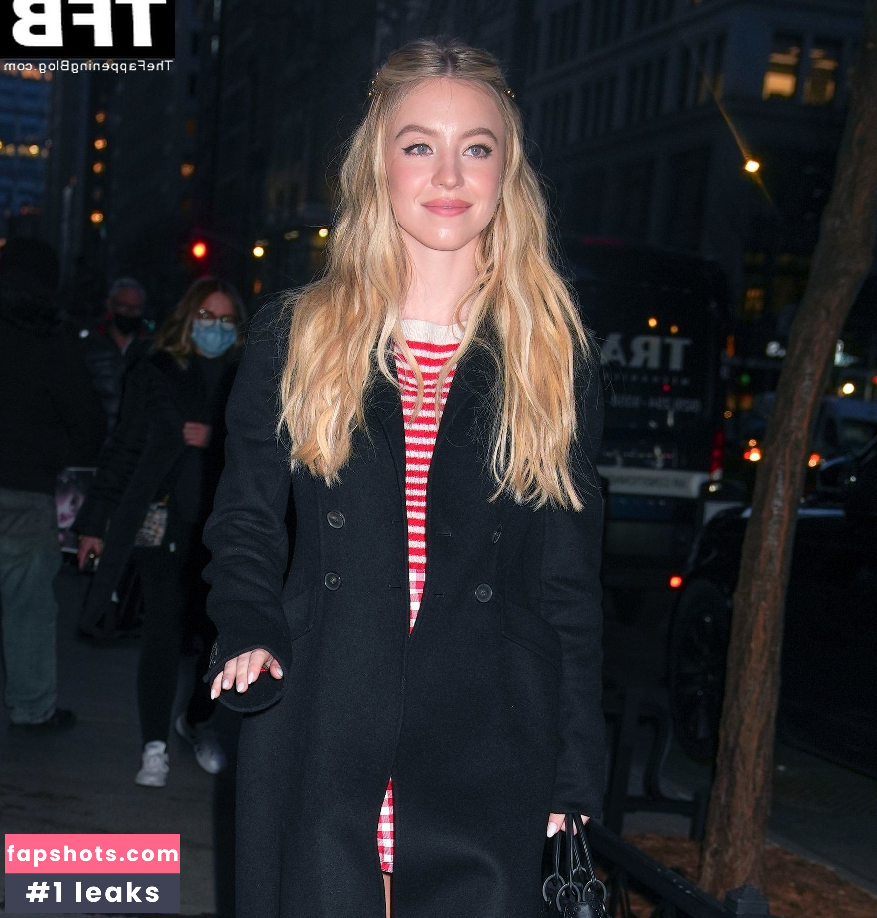 Sydney Sweeney gallery photo #6354