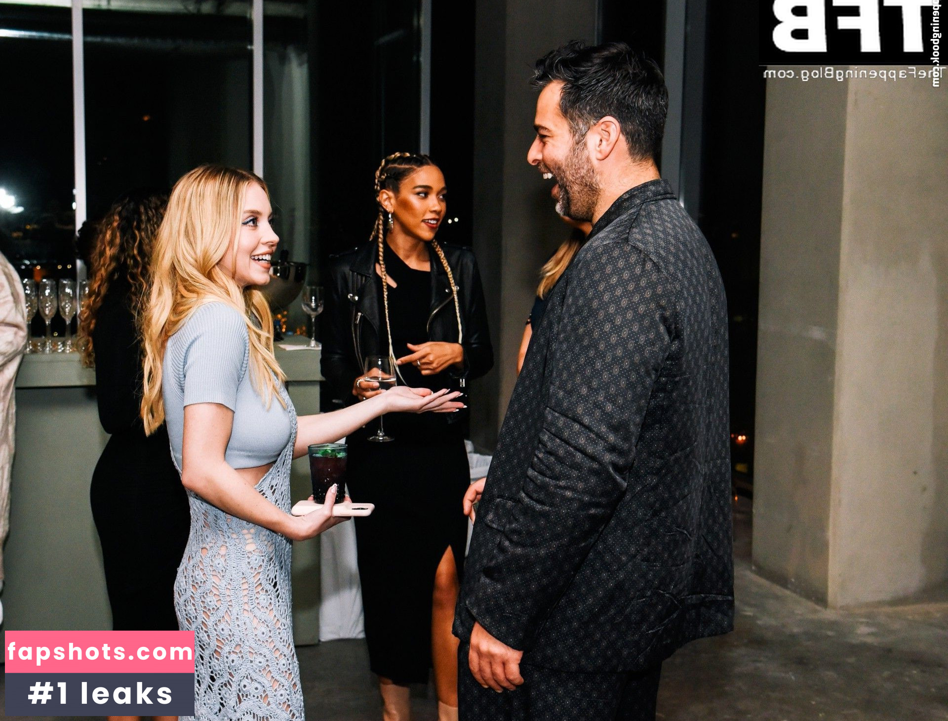 Sydney Sweeney gallery photo #6461